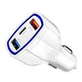 ladowarka-samochodowa-x2-usb-i-usb-typ-c-zlacza-usb-usb-typ-c