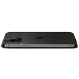 oslona-aparatu-iphone-13-pro-13-pro-max-spigen-konstrukcja-otwory-na-czujniki-przyciski-powloka-oleofobowa-zaokraglone-krawedzie-zaokraglone-rogi