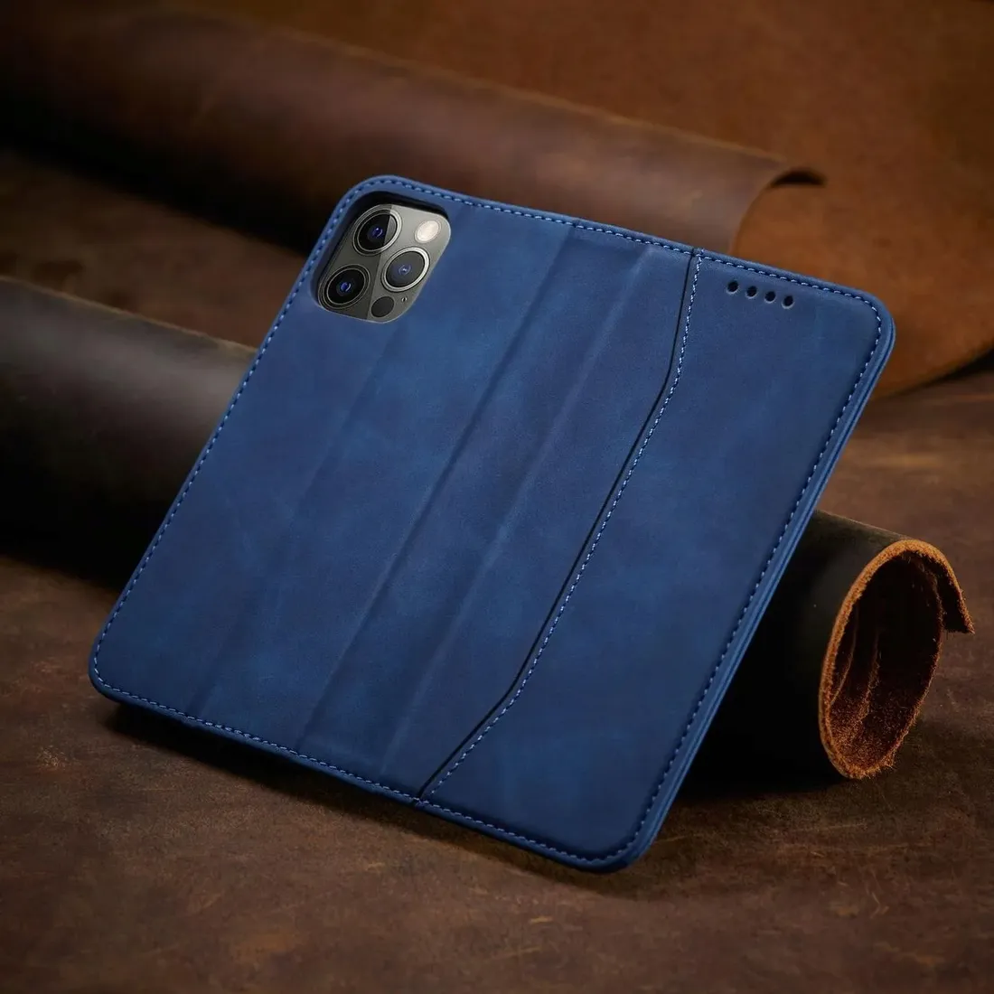 etui-do-iphone-12-pro-max-z-klapka-case-niebieski-stan-nowy