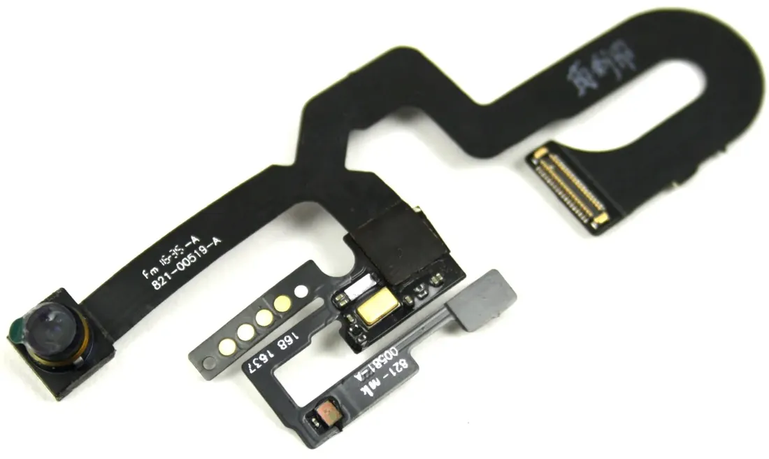 iphone-7-plus-aparat-przedni-kamera-tasma-sensor