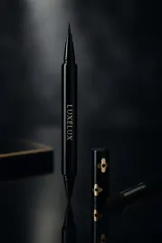 wodoodporny-eyeliner-and-pisak-do-brwi-2w1-luxelux-brazowy