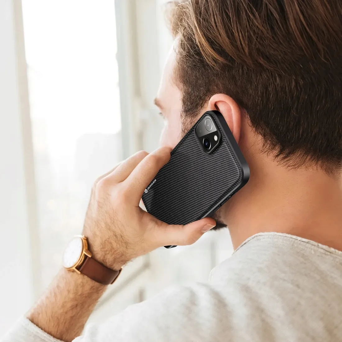 etui-dux-ducis-elegancki-case-do-iphone-14