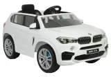 auto-na-akumulator-bmw-x5-m-biale