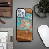 etui-bewood-unique-iphone-14-pro-max-planets-saturn-stan-nowy