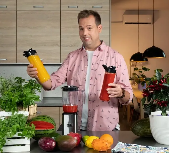 blender-personalny-kielichowy-eldom-bk5s-jaar-stan-nowy-waga-z-opakowaniem-0-3-kg