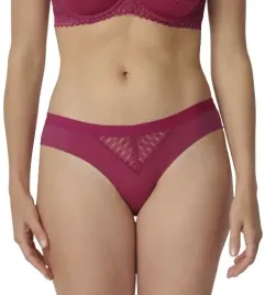 majtki-triumph-aura-spotlight-brazilian-promocja-42-cassis-sode