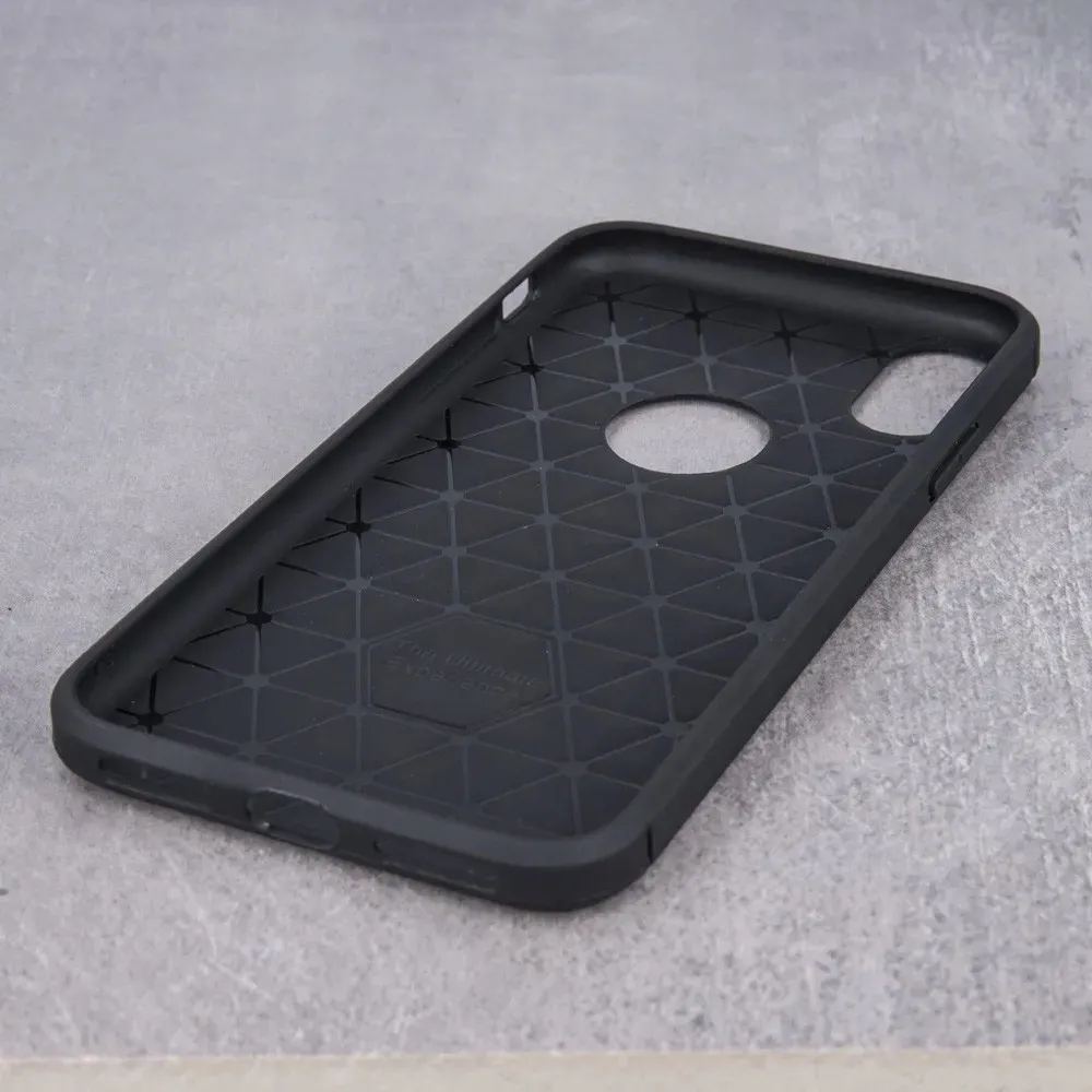 nakladka-simple-black-do-iphone-13