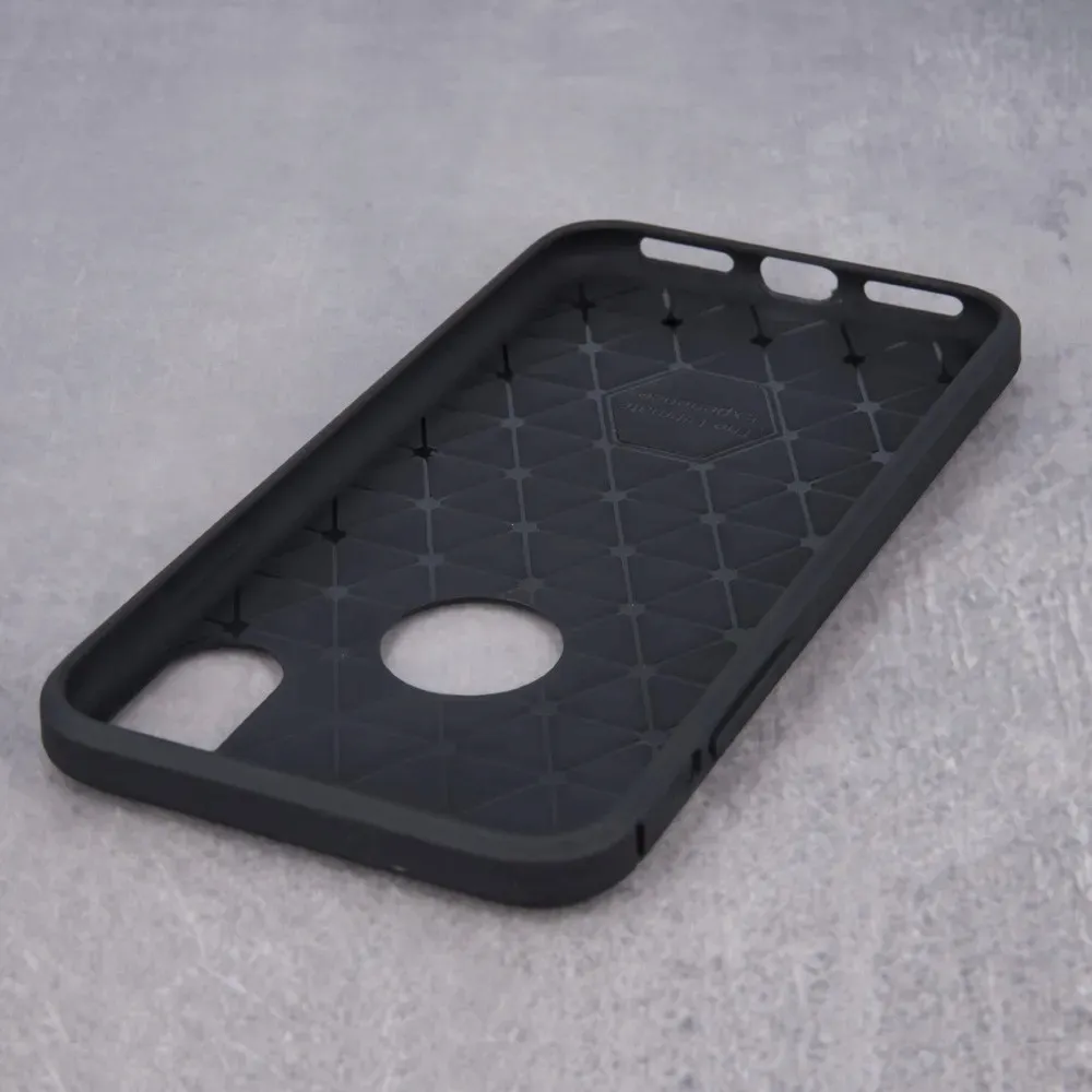 nakladka-simple-black-do-iphone-13