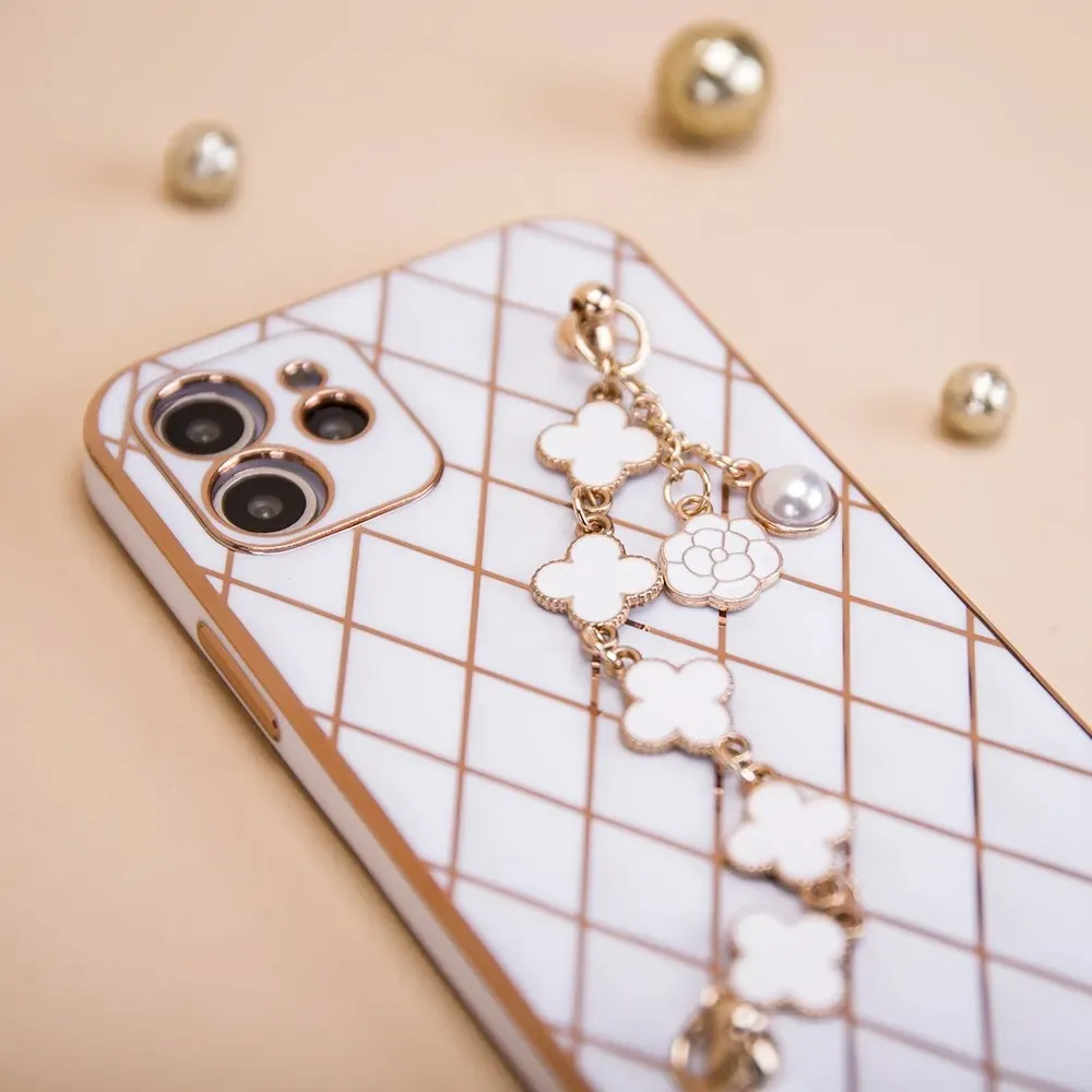 nakladka-glamour-do-iphone-7-plus-8-plus-biala