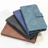 etui-smart-velvet-do-iphone-12-brazowy-stan-nowy