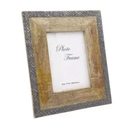 drewniana-ramka-na-zdjecia-inkrustowana-metalem-a-1106b-13x18cm