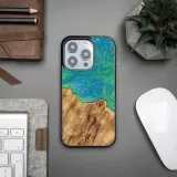 etui-bewood-unique-iphone-14-pro-neons-tokyo-stan-nowy