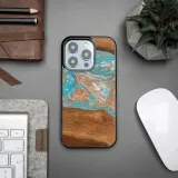 etui-bewood-unique-iphone-14-pro-planets-saturn-stan-nowy