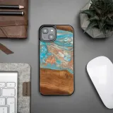 etui-bewood-unique-iphone-14-planets-saturn-stan-nowy