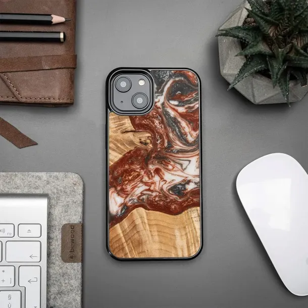 etui-bewood-unique-iphone-14-planets-wenus-stan-nowy