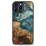 etui-bewood-unique-iphone-13-pro-max-planets-ziemia