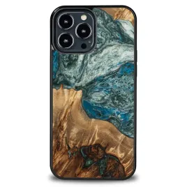 etui-bewood-unique-iphone-13-pro-max-planets-ziemia