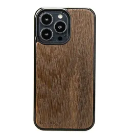 drewniane-etui-iphone-13-pro-dab-wedzony