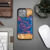 etui-bewood-unique-iphone-13-pro-neons-vegas-stan-nowy