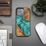 etui-bewood-unique-iphone-13-pro-turquoise-stan-nowy
