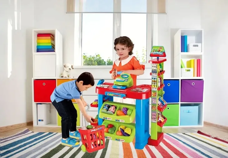 stragan-supermarket-wozek-bohater-brak