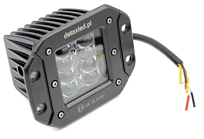lampa-led-na-tyl-24w