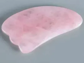 plytka-do-masazu-twarzy-i-ciala-gua-sha-z-kwarcu-rozowego-serce