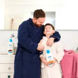 bambino-rodzina-hiperdelikatny-zel-pod-prysznic-mirabelka-1000ml-opakowanie-butelka