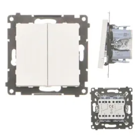 simon-55-lacznik-schodowy-podwojny-bez-piktogramu-modul-10ax-bialy-mat