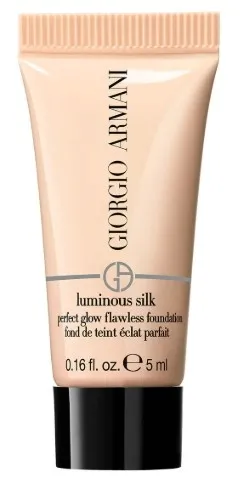 Giorgio Armani Luminous Silk Perfect podkład rozświetlający 5.5 5 ml