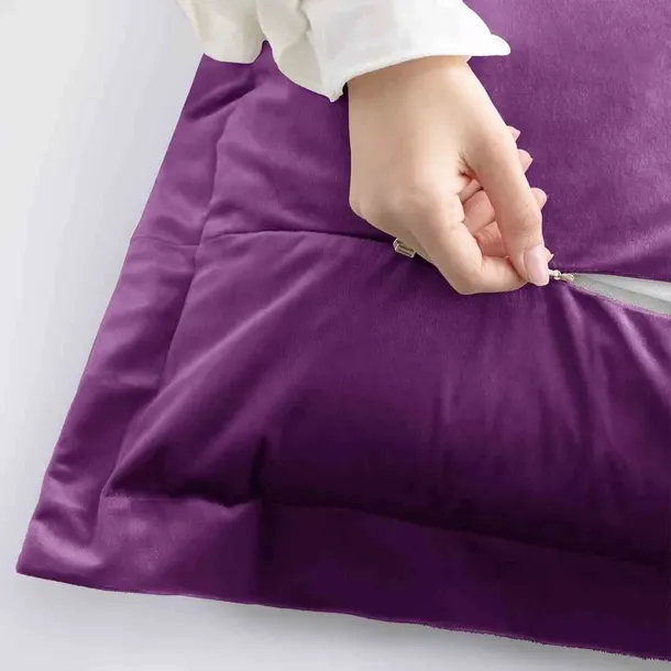 cus-ah-velvet-plum-side-45x45-2-stan-nowy-kolor-wielokolorowy-inny