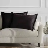 cus-ah-velvet-black-side-50x70-2