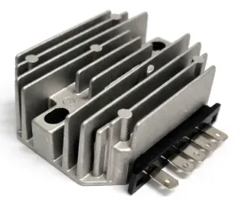 regulator-napiecia-12v-yanmar-2tne68-3tna72-3tn75-3tna72-f-fx-ym-5-pinow