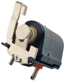 cewka-gaszenia-silnika-john-deere-12v-re37089-gaszak-solenoid