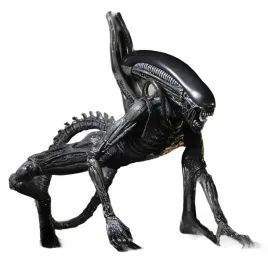 figurka-xenomorpha-z-filmu-obcy-18-cm-kolekcjonerska-figurka-akcji