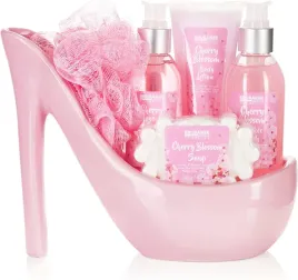 zestaw-spa-kosmetykow-do-kapieli-kwiat-wisni