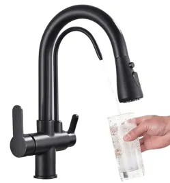 bateria-kuchenna-trojdrozna-czarna-filtr-wyciagana-elastyczna-wylewka-kran