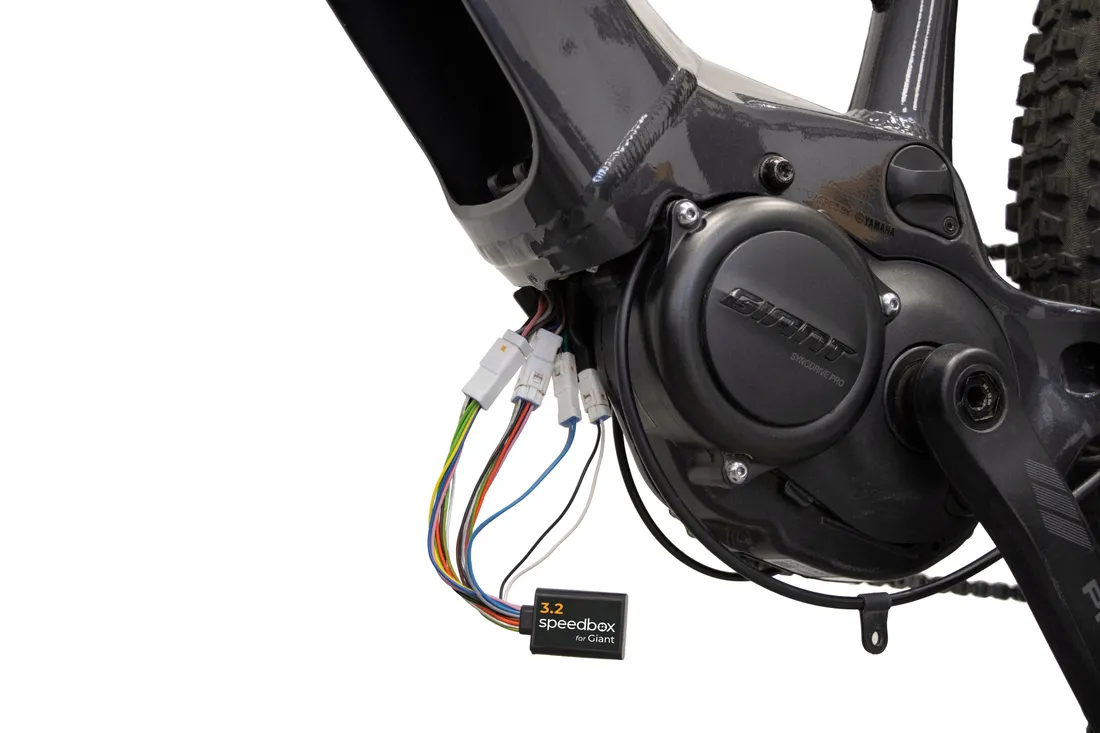 speedbox-3-2-do-silnikow-giant-syncdrive-chip-tuning-ebike-stan-nowy