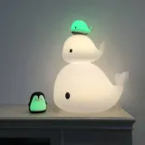 lampka-led-pingwin-pelle-filibabba-bohater-brak