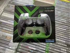 czarna-nakladka-na-kontroler-playstation-5