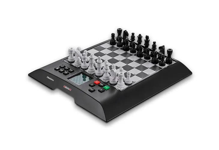 komputer-szachowy-chess-genius-2000-elo