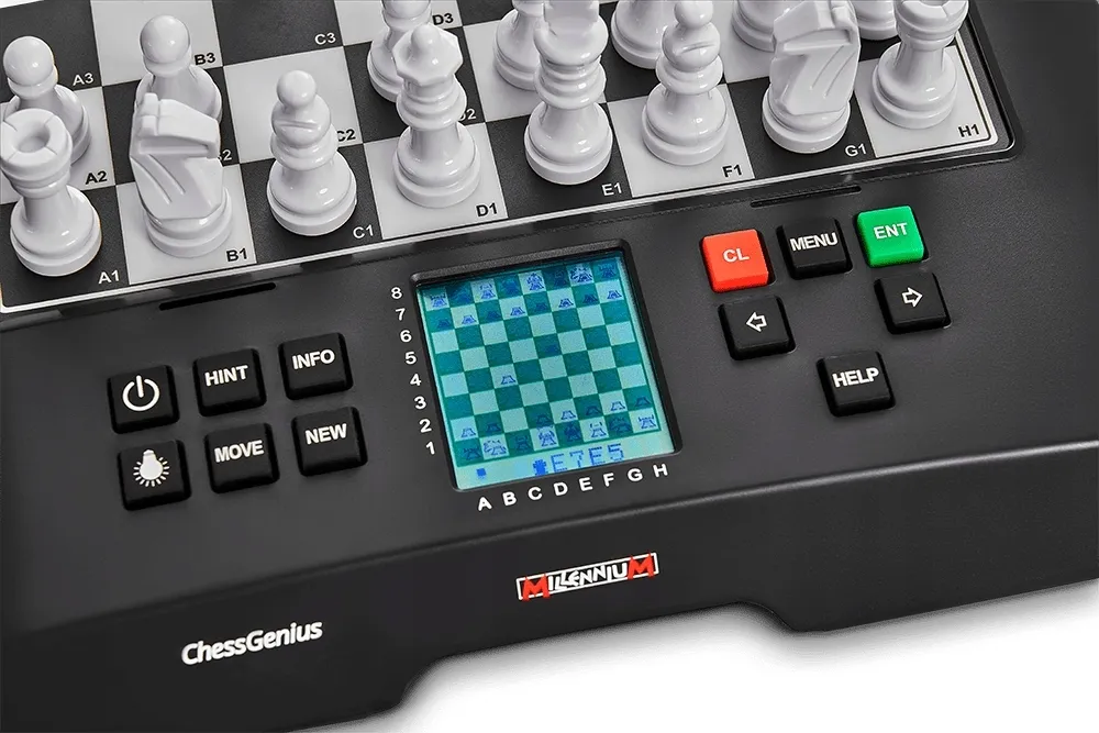 komputer-szachowy-chess-genius-2000-elo