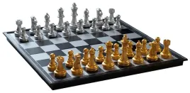piekne-zloto-srebrne-szachy-magnetyczne-duze-31x31-cm