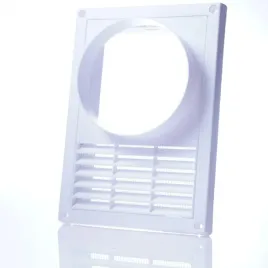 kratka-wentylacyjna-biala-14x21-fi125-t80-siatka-skosna-z-wyjsciem-pod-okap