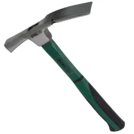 mlotek-berlinski-murarski-stalowy-kuty-trzonek-fiberglass-mocny-600g