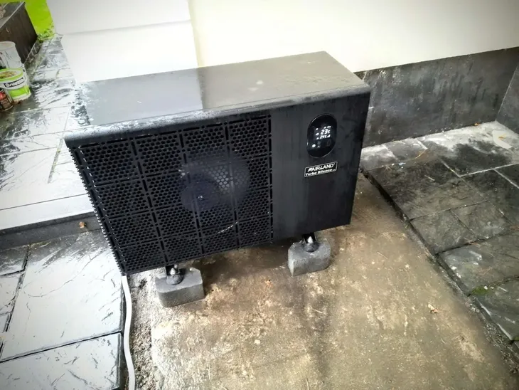 pompa-ciepla-do-basenu-hydro-pro-7-on-off-75kw-stan-nowy