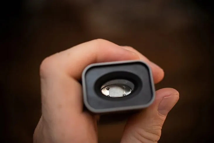 holistical-one-zestaw-cechy-dodatkowe-automatyczne-wylaczanie-regulacja-temperatury-sitko-ustnik-uzywanie-podczas-ladowania-wyswietlacz