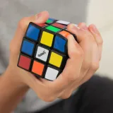 rubik-s-kostka-do-zgniatania-wiek-dziecka-8-lat