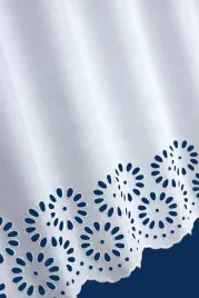 bialy-lambrekin-haftowany-wys-30cm-10453