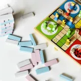 viga-drewniana-gra-ludo-chinczyk-plec-brak-informacji